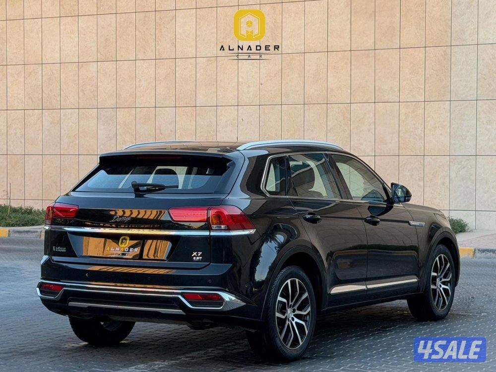 للبيع DOMY X7 X7 2.0T موديل 20183