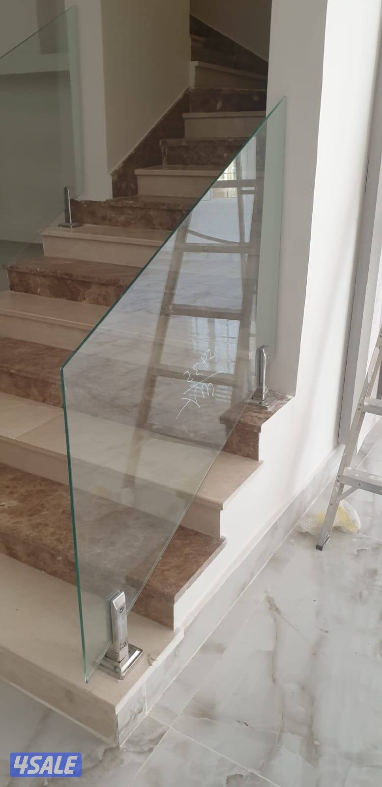 زجاج ومرايا  سكريت  شاورحمام طاولات طعام5