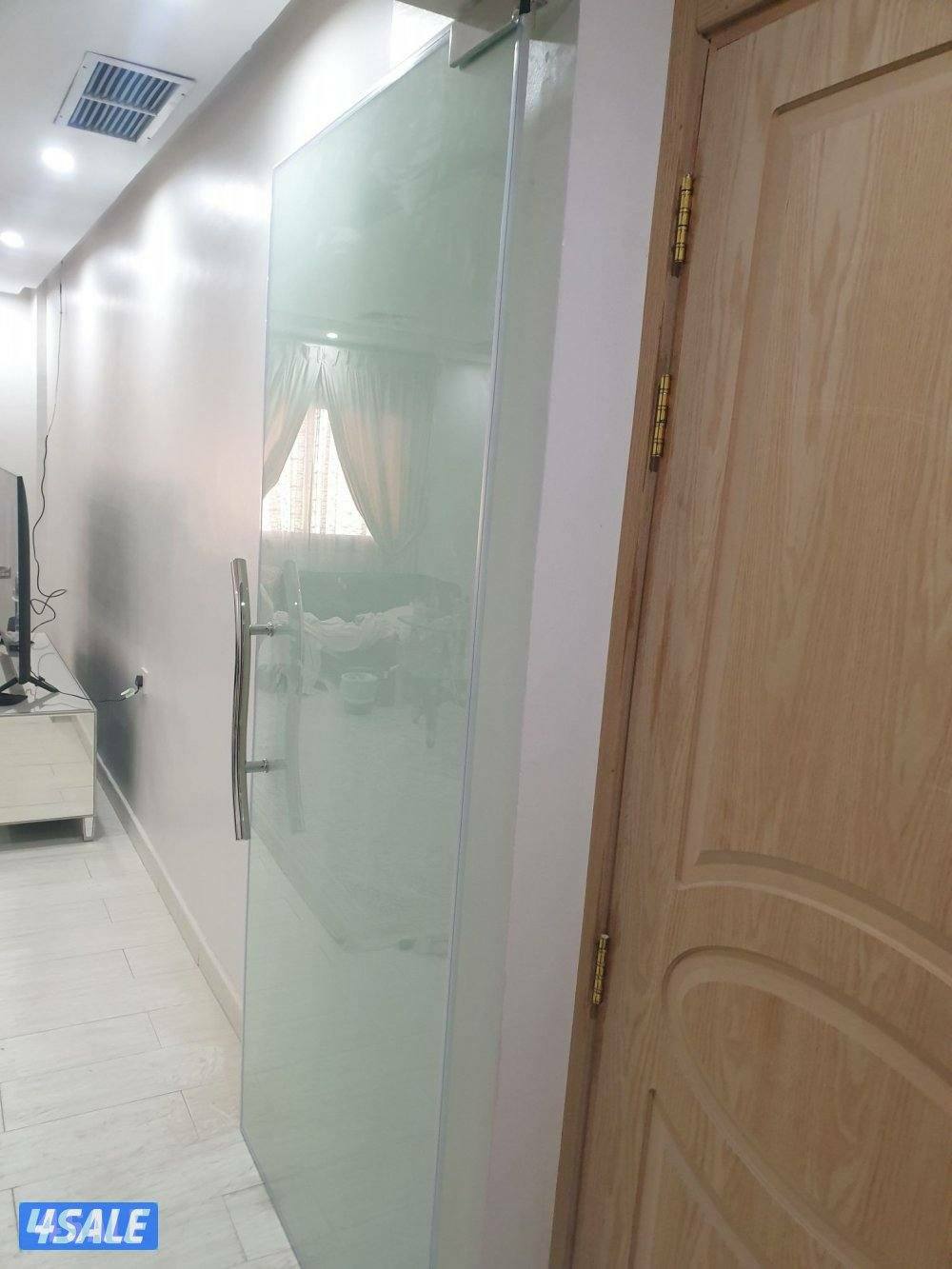 زجاج ومرايا  سكريت  شاورحمام طاولات طعام7