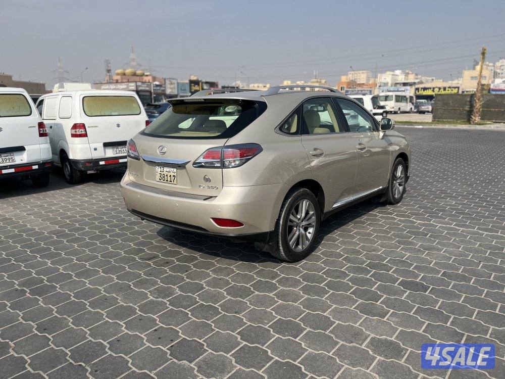 للبيع لكزس موديل 2015 ‏بحالة الوكالة2