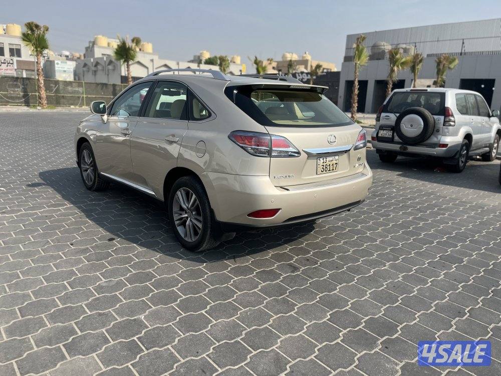 للبيع لكزس موديل 2015 ‏بحالة الوكالة3