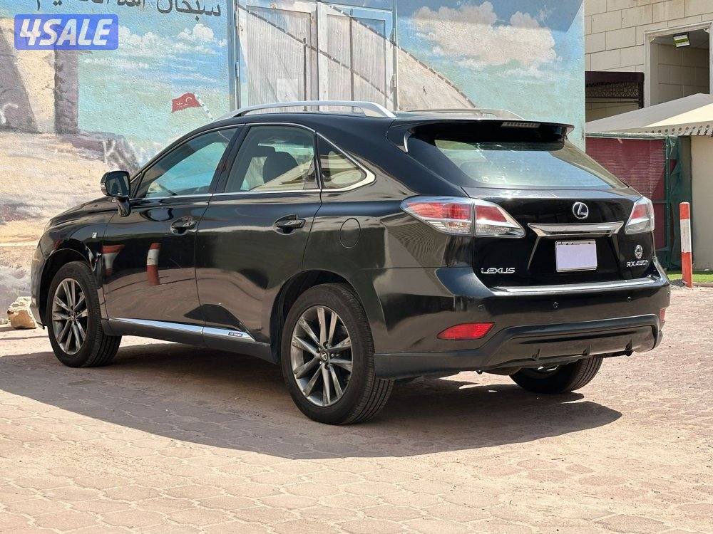 RX450 h
F-sport Black Edition3