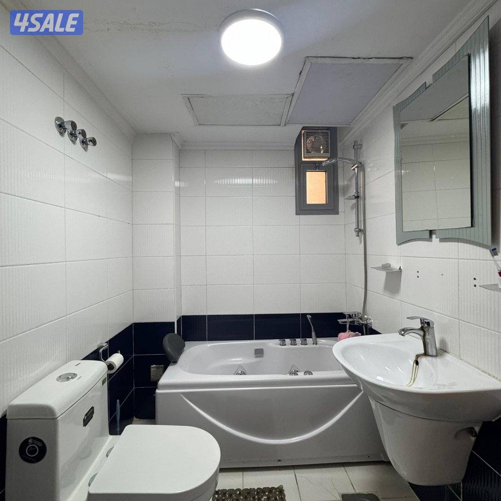 شقة إطلالة بحرية للإيجار في السالمية6