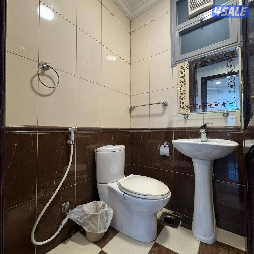 شقة إطلالة بحرية للإيجار في السالمية7