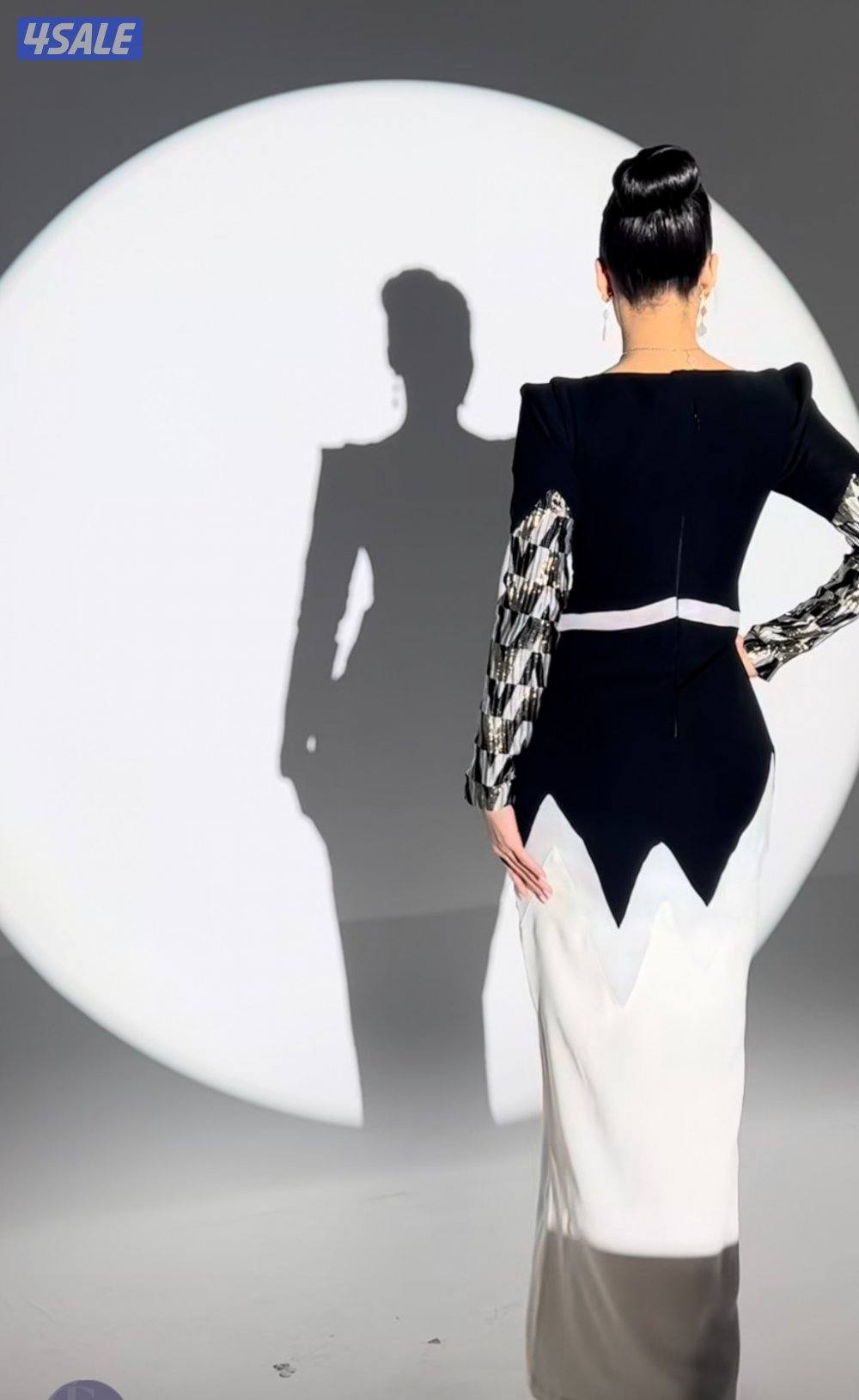 نفنوف من سحاب لاين جديد لبسه وحده ب ٩٠ ابي فيه للتواصل :1