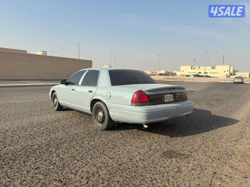 للبيع - فورد فكتوريا4