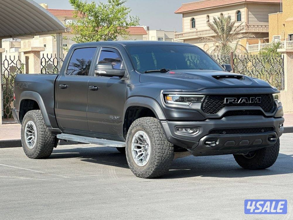دودج
رام TRX تحت الكفالة1