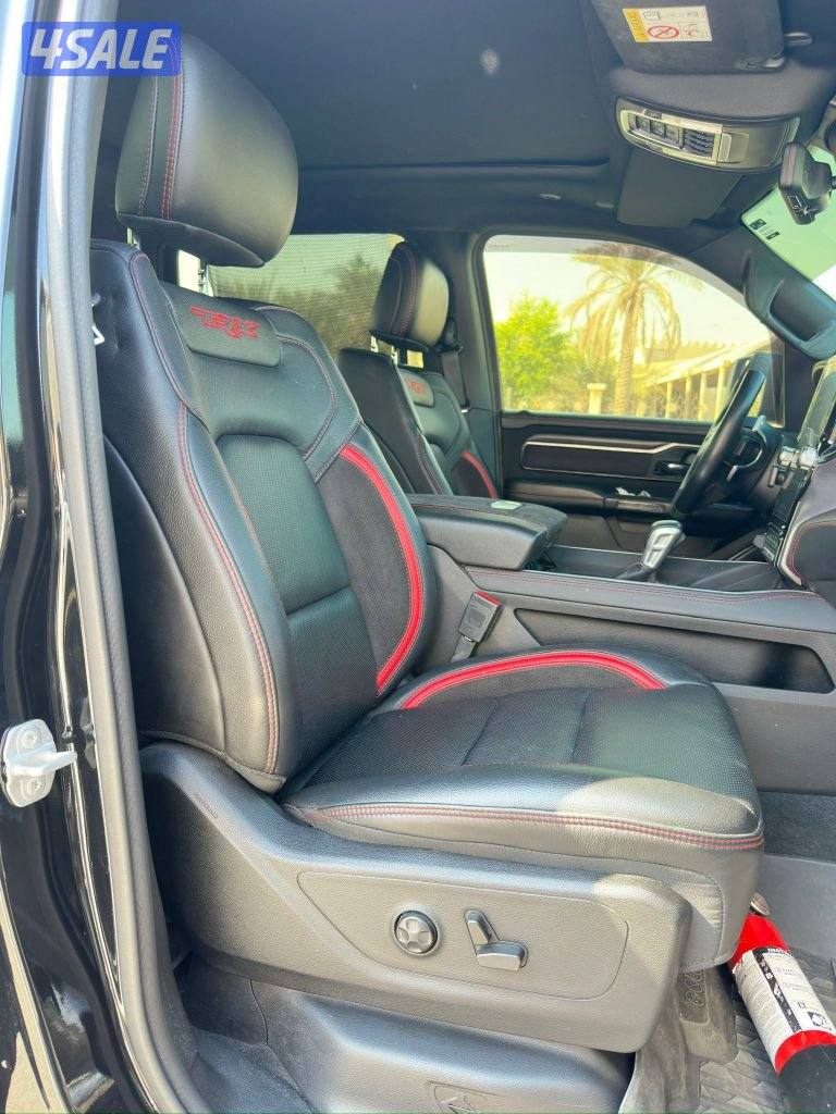 دودج
رام TRX تحت الكفالة11