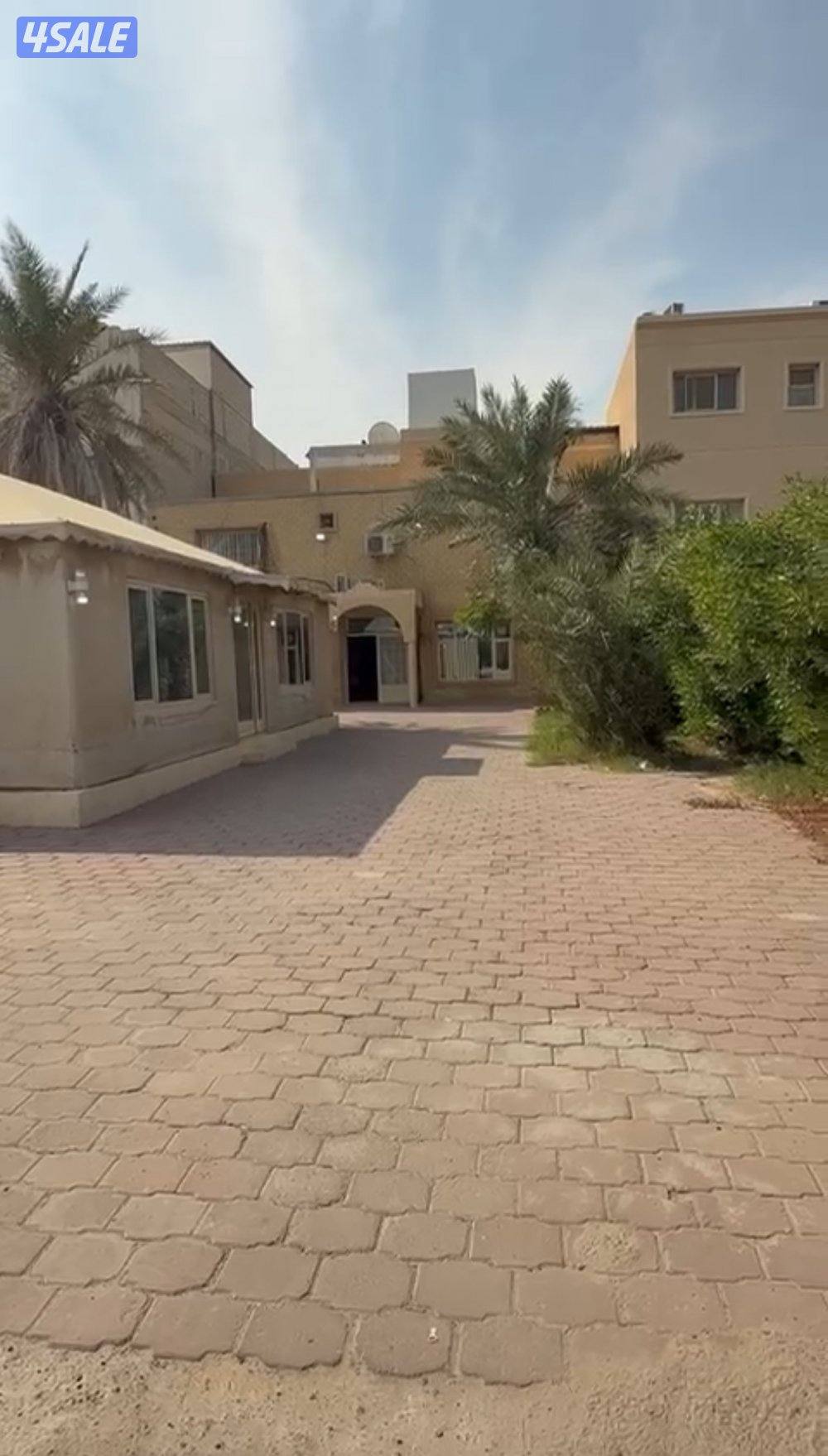 للايجار بيت في الظهر بطن وظهر وارتداد0