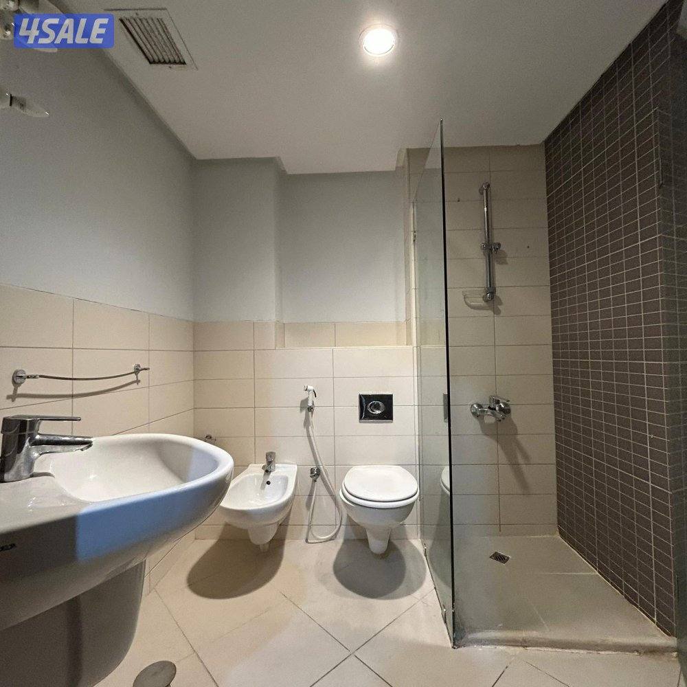 دوبلكس إطلالة بحرية مباشرة للإيجار في السالمية5