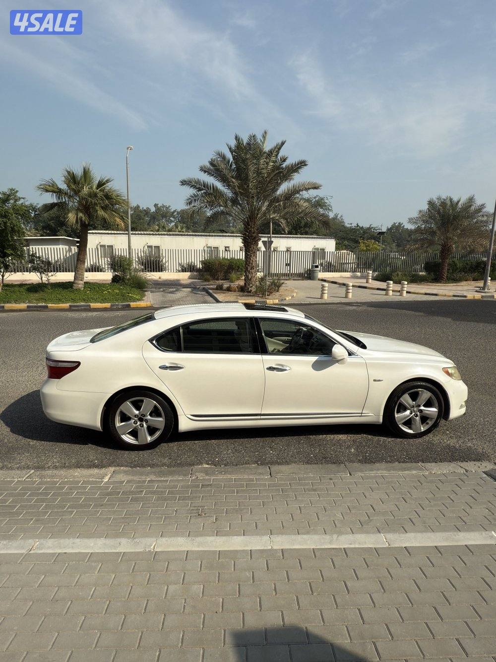 Lexus LS460 L 20085