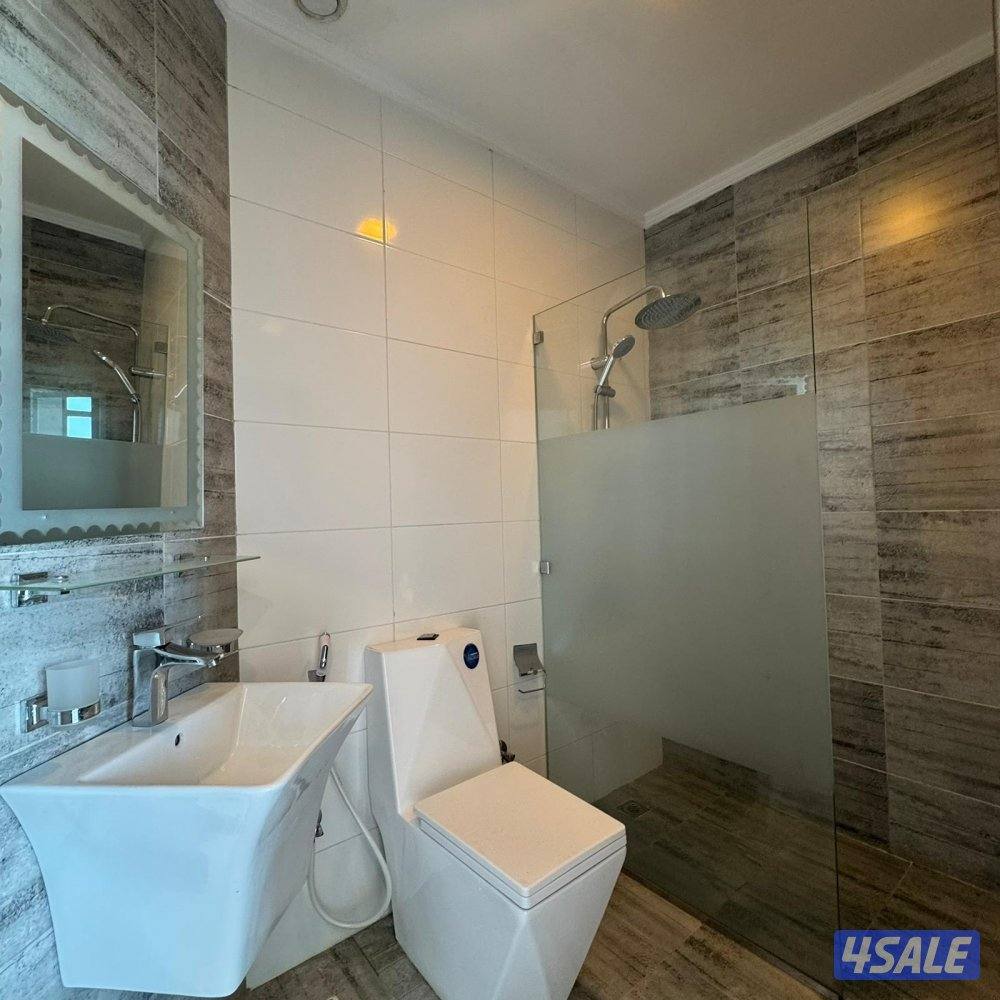 شقة إطلالة بحرية للإيجار في السالمية7