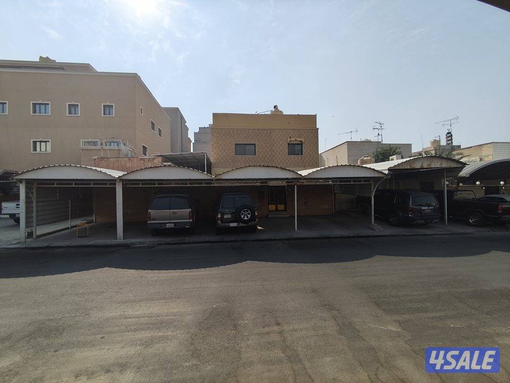 للبيع بيت في العمرية0