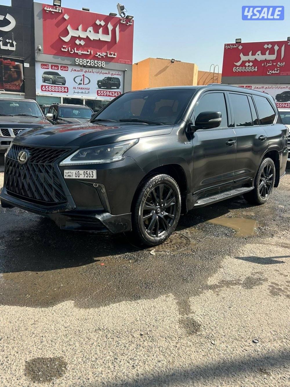 لكزس black editionS-LX5700