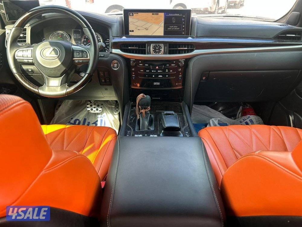 لكزس black editionS-LX5706