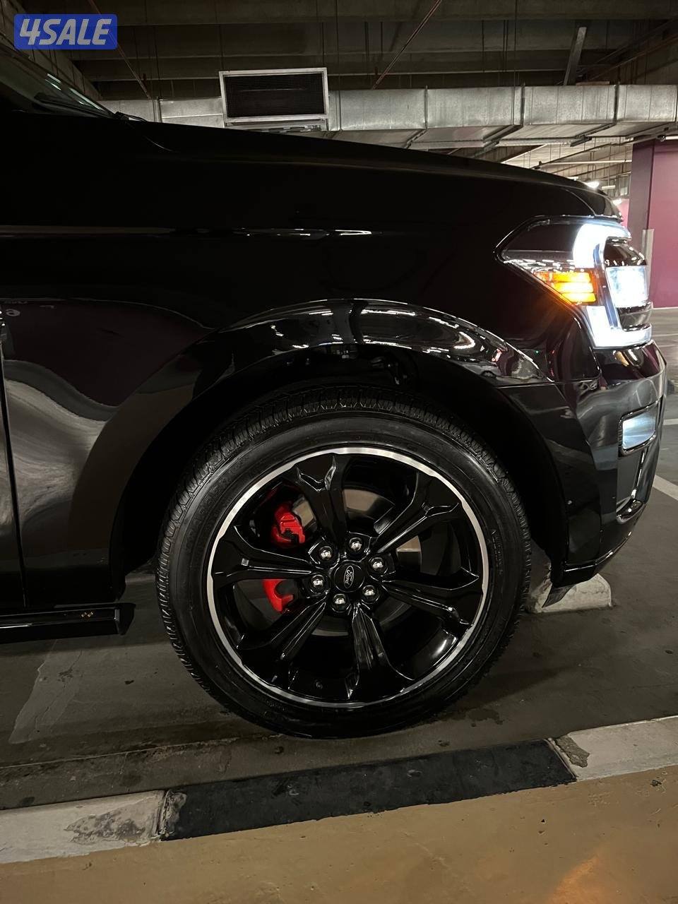 سياره فورد اكسبدشن للبيع1