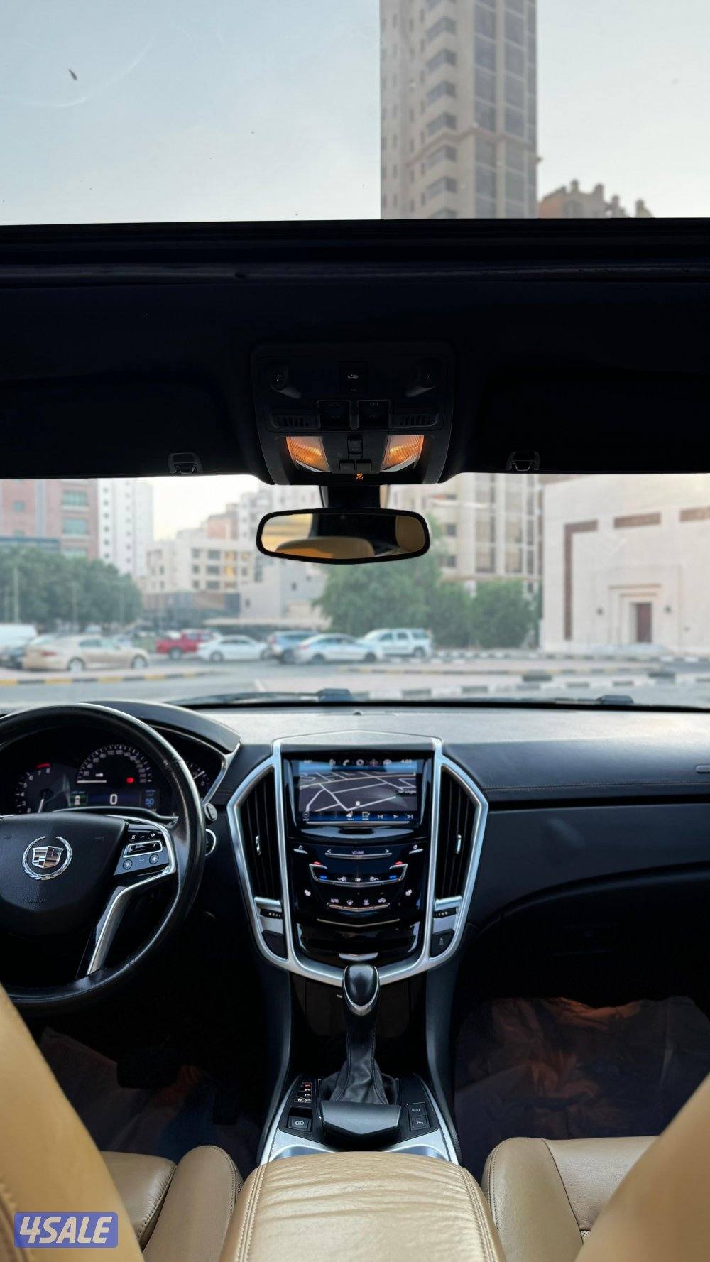 كاديلاك SRX فل اوبشن عداد 130 الف فقط7