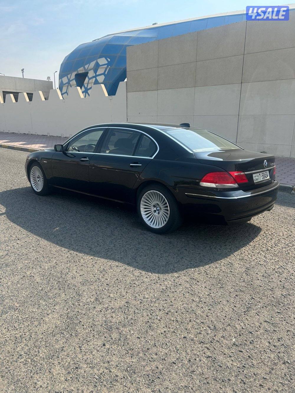 بيعه سريعه مديل 2007 حجم 750 ماشي 190 تواير جديده شرط الفحص0