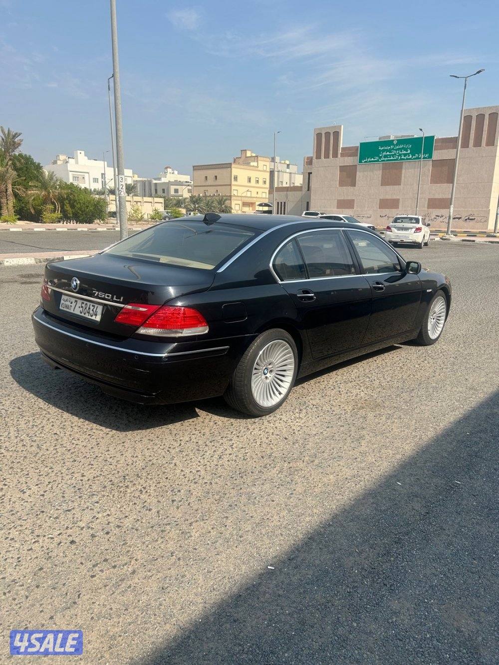 بيعه سريعه مديل 2007 حجم 750 ماشي 190 تواير جديده شرط الفحص3