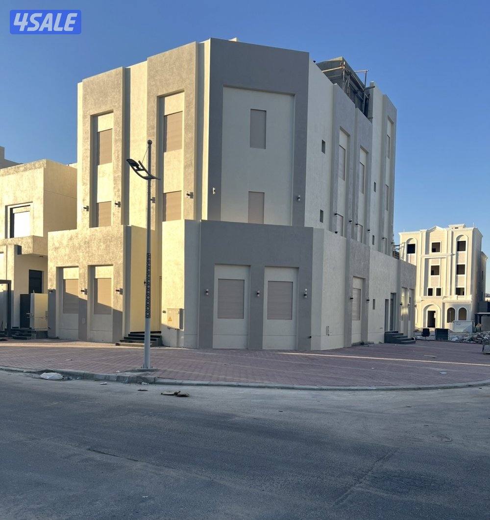 مطلوب ويوجد لدينا فلل - أدوار - شقق في المطلاع0