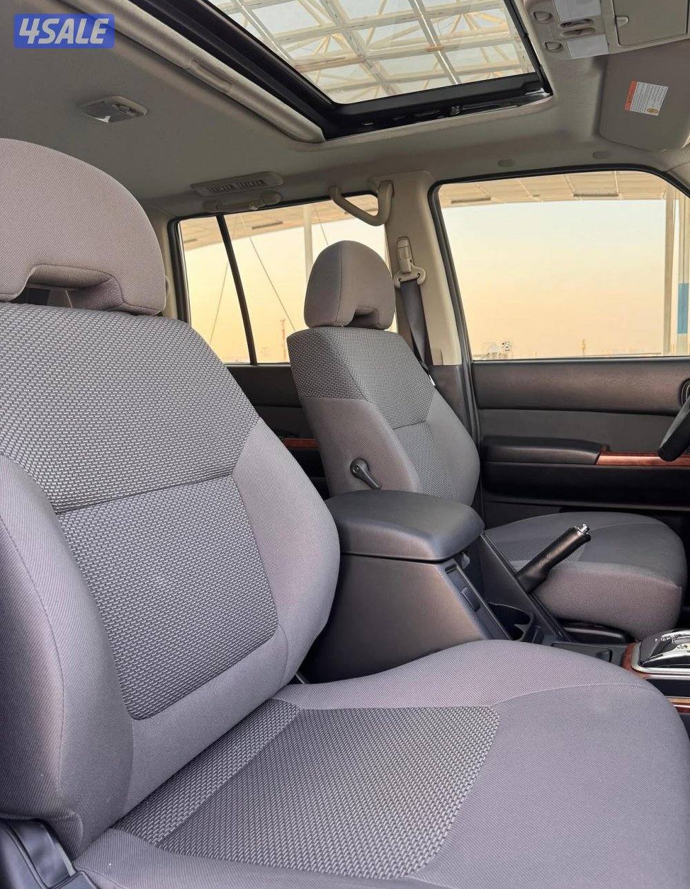 للبيع نيسان ڤتك الأسطورى موديل 2024 عداد 3 الاف كم البابطين10