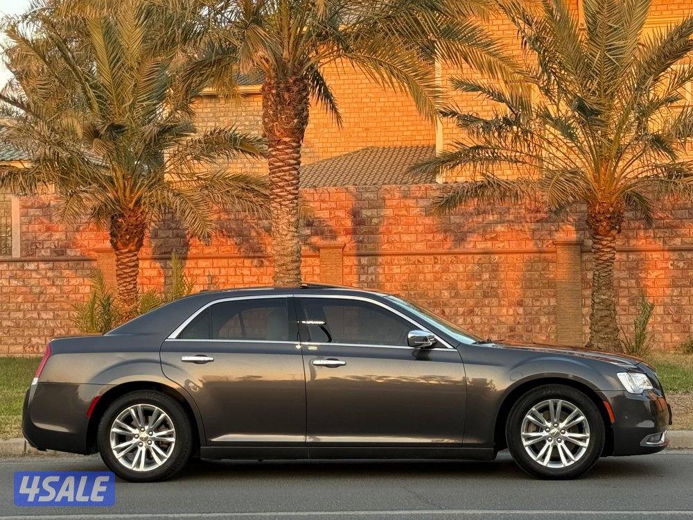 C300 موديل 2022 بحالة ممتازة عداد 85 ألف1