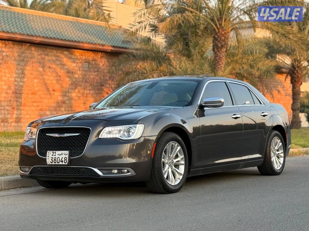 C300 موديل 2022 بحالة ممتازة عداد 85 ألف4