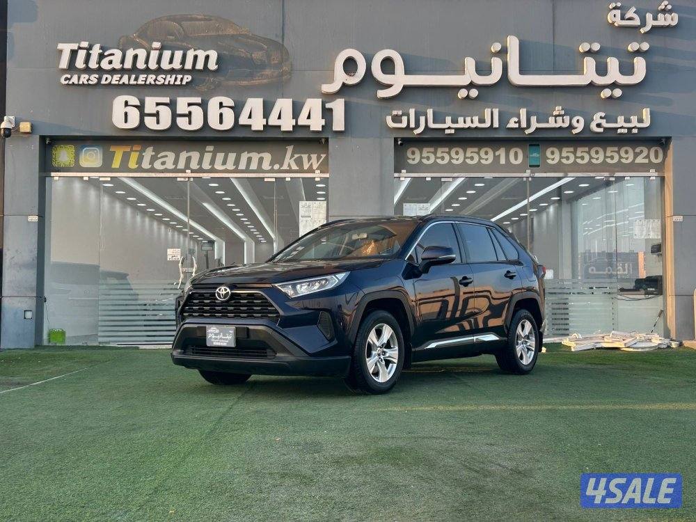 للبيع تويوتا راف 4 موديل 20190