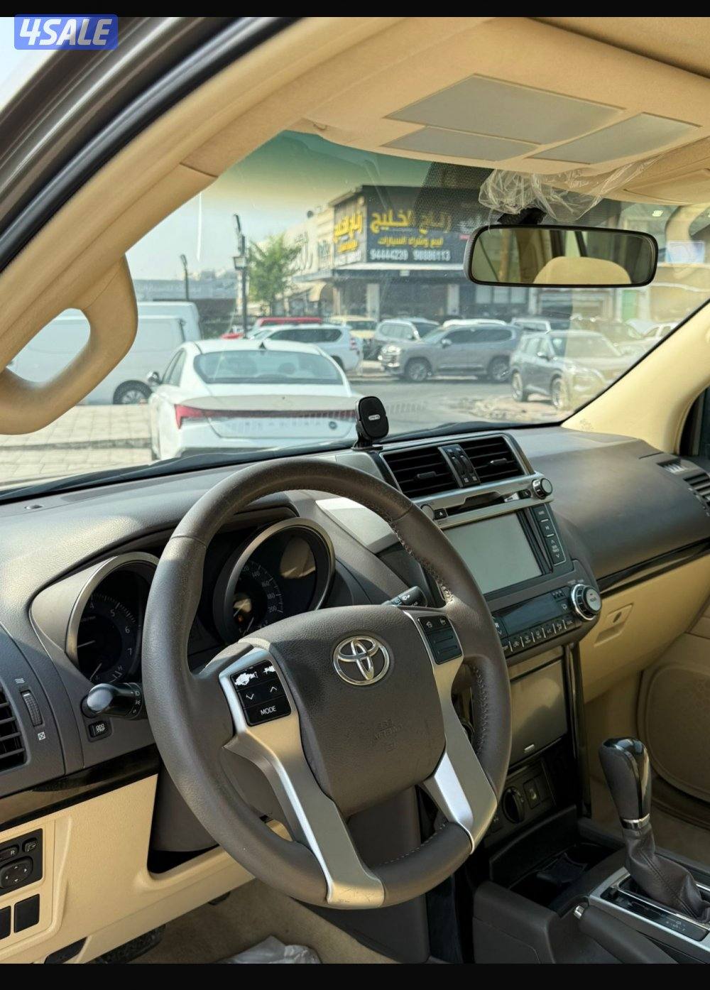 للبيع برادو TXL موديل ٢٠١٤ شرط الفحص ماشي ٢٩٠ سيرفس منتظم4