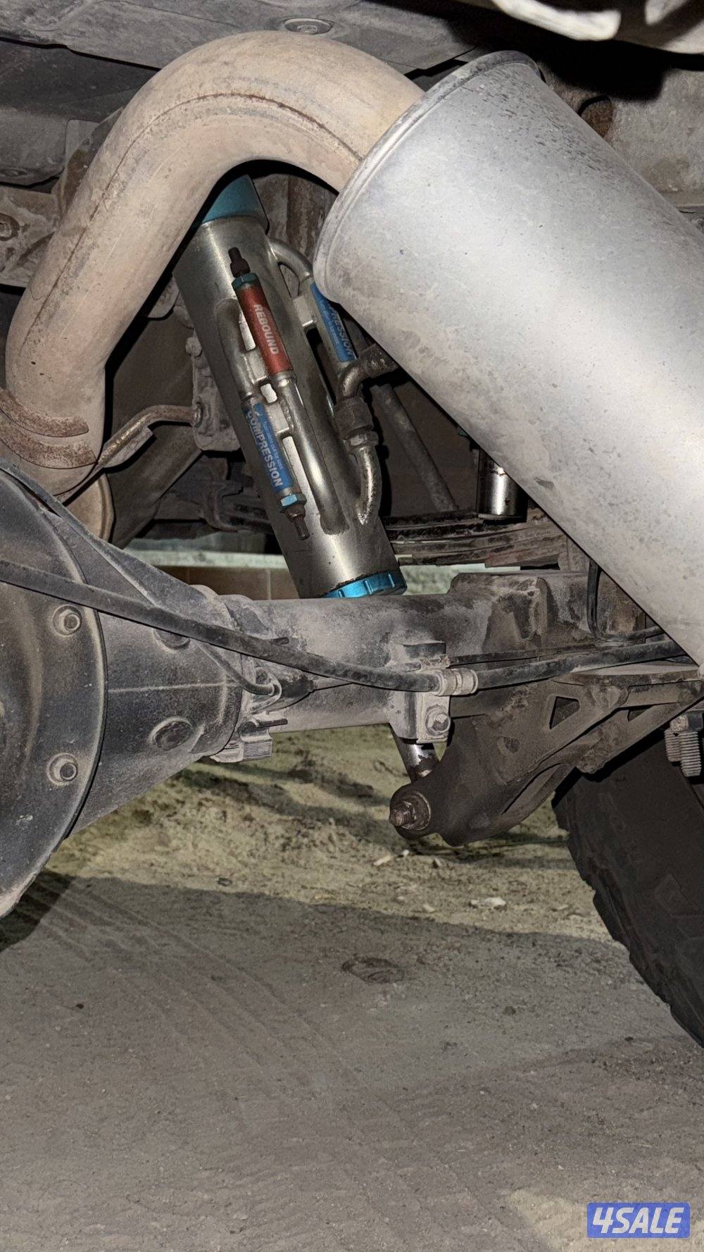 معاون كنق كنج ٣.٠ اكبر حجم راكب على جمس وانيت0