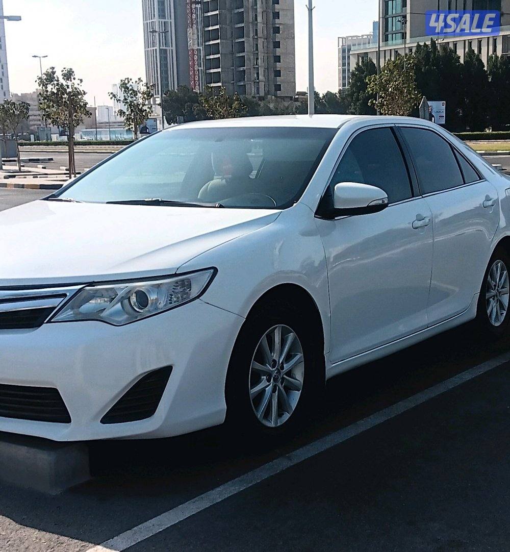 السلام عليكم سياره كامري خاص مشاوير توصيل طلبات واغراض0