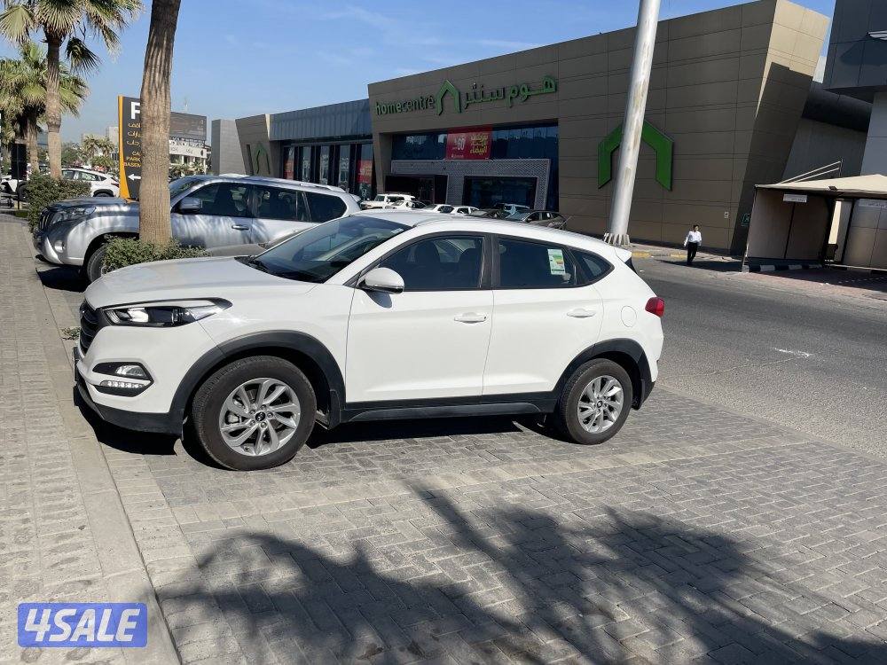 هيونداي توسان 2018  بحالة كالجديد ماشي 157   شرط الفحص3