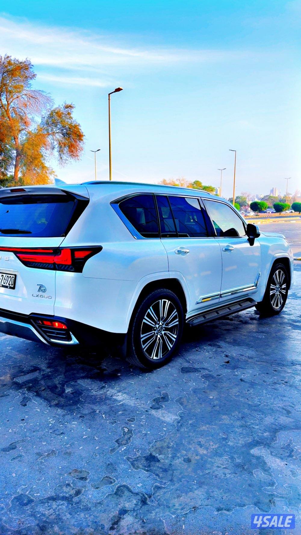 لكزز LX600  الساير 2024 ماشي 9 الف5