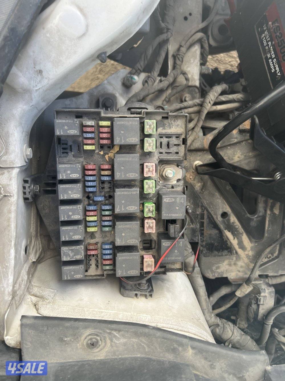 إصلاح وصيانة السيارات كهربائي وتكيف ومكنانيكي متنقل خدمة طرق ومنازل3