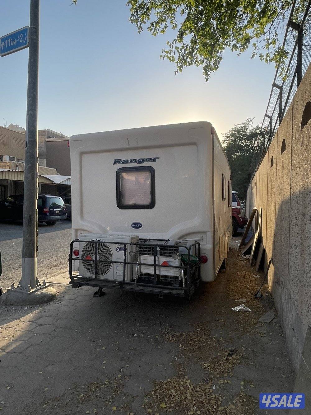 للي يدور النظيف للبيع كرفان3