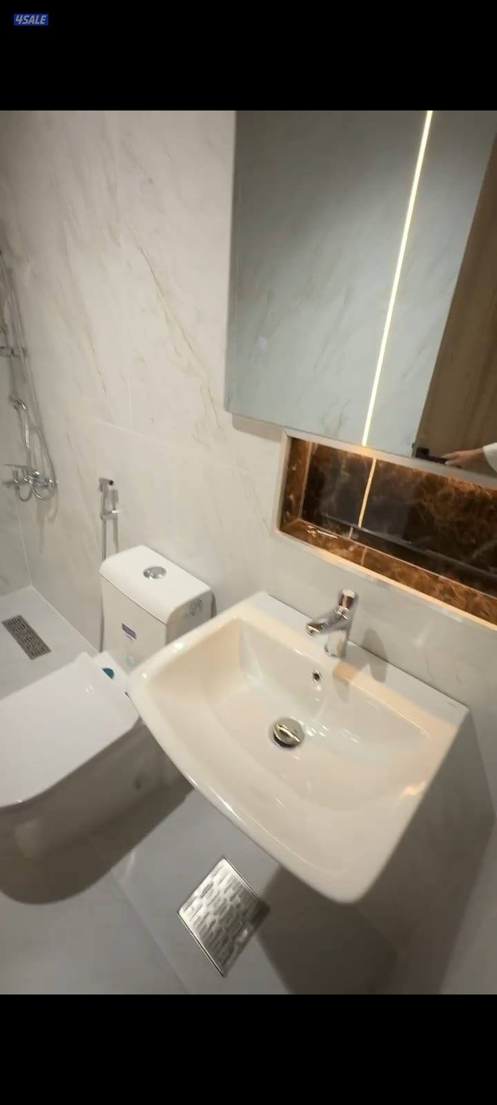 للايجار شقه بالمطلاع n121