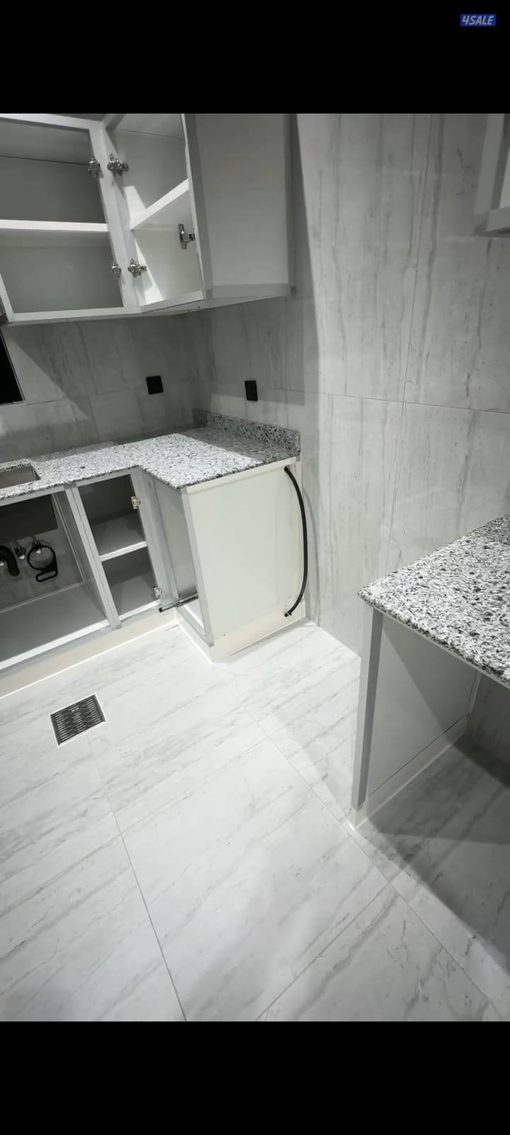 للايجار شقه بالمطلاع n120