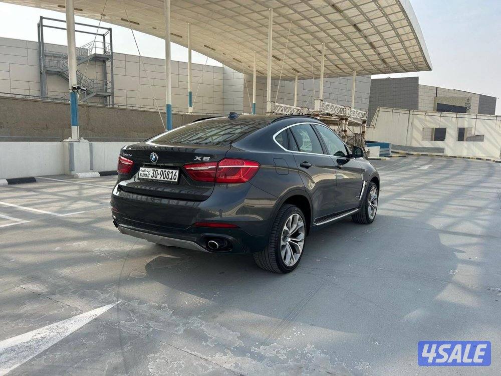 للبيع بي ام X6 2015 صبغ الوكاله 6 سلندر4