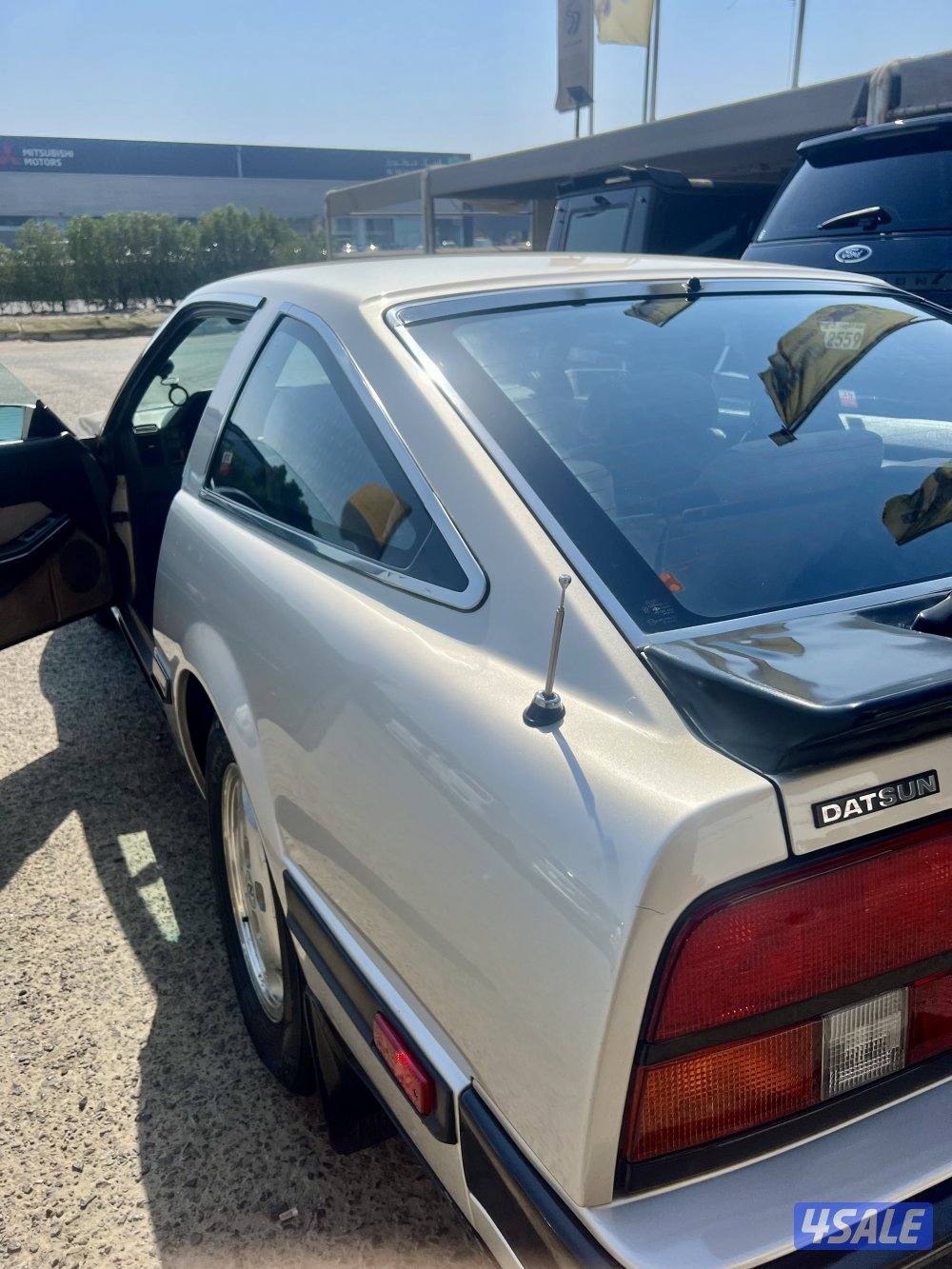 بيعه سريعه 300ZX 1984  ممشى ٨٤ الف وكاله2