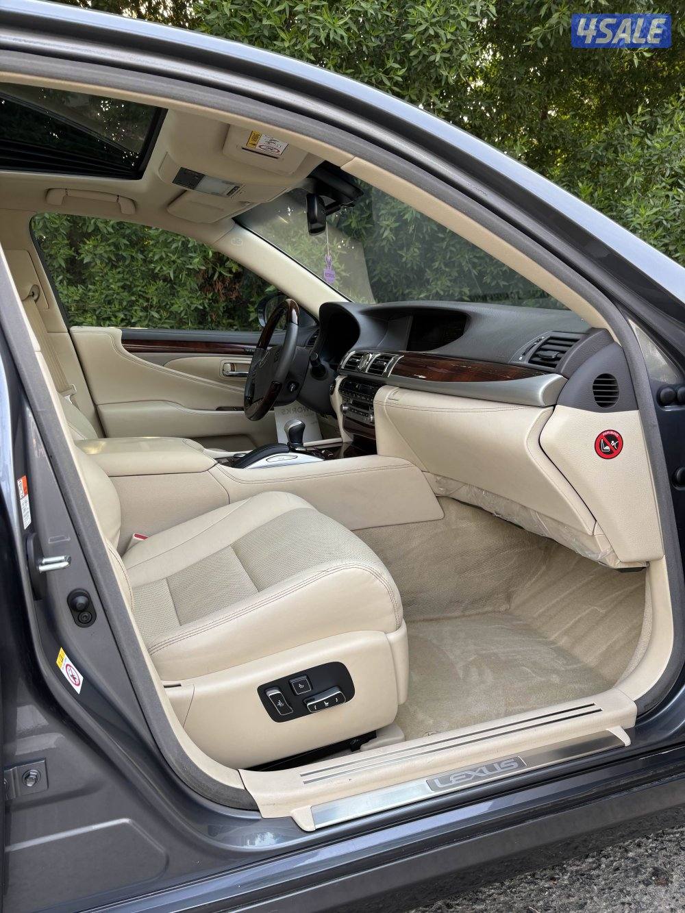 LS460 موديل 2016 ماشي 1085