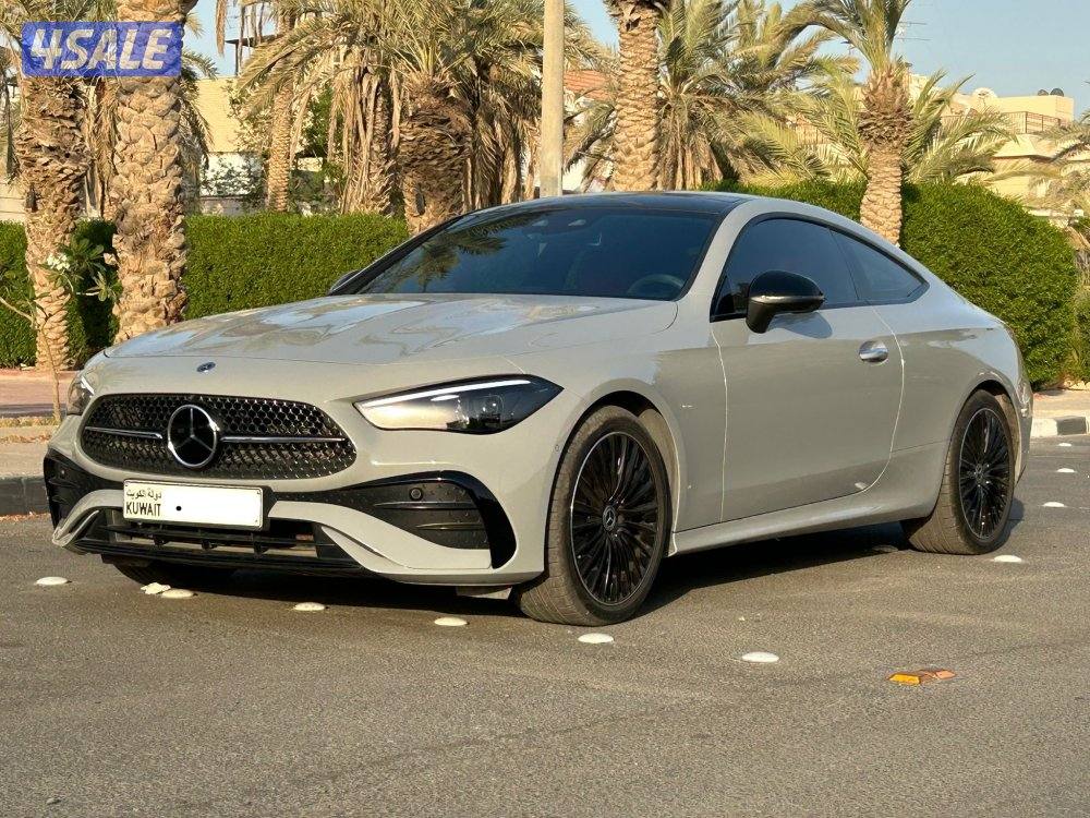 للبيع مرسيدس CLE200/20244