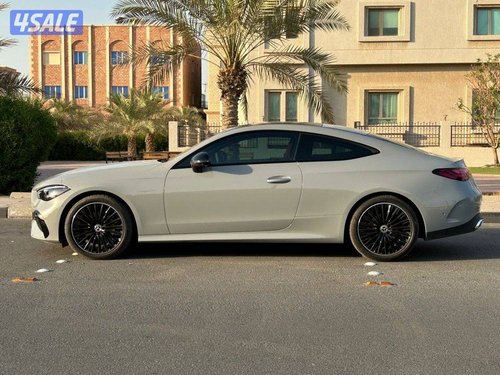 للبيع مرسيدس CLE200/20246