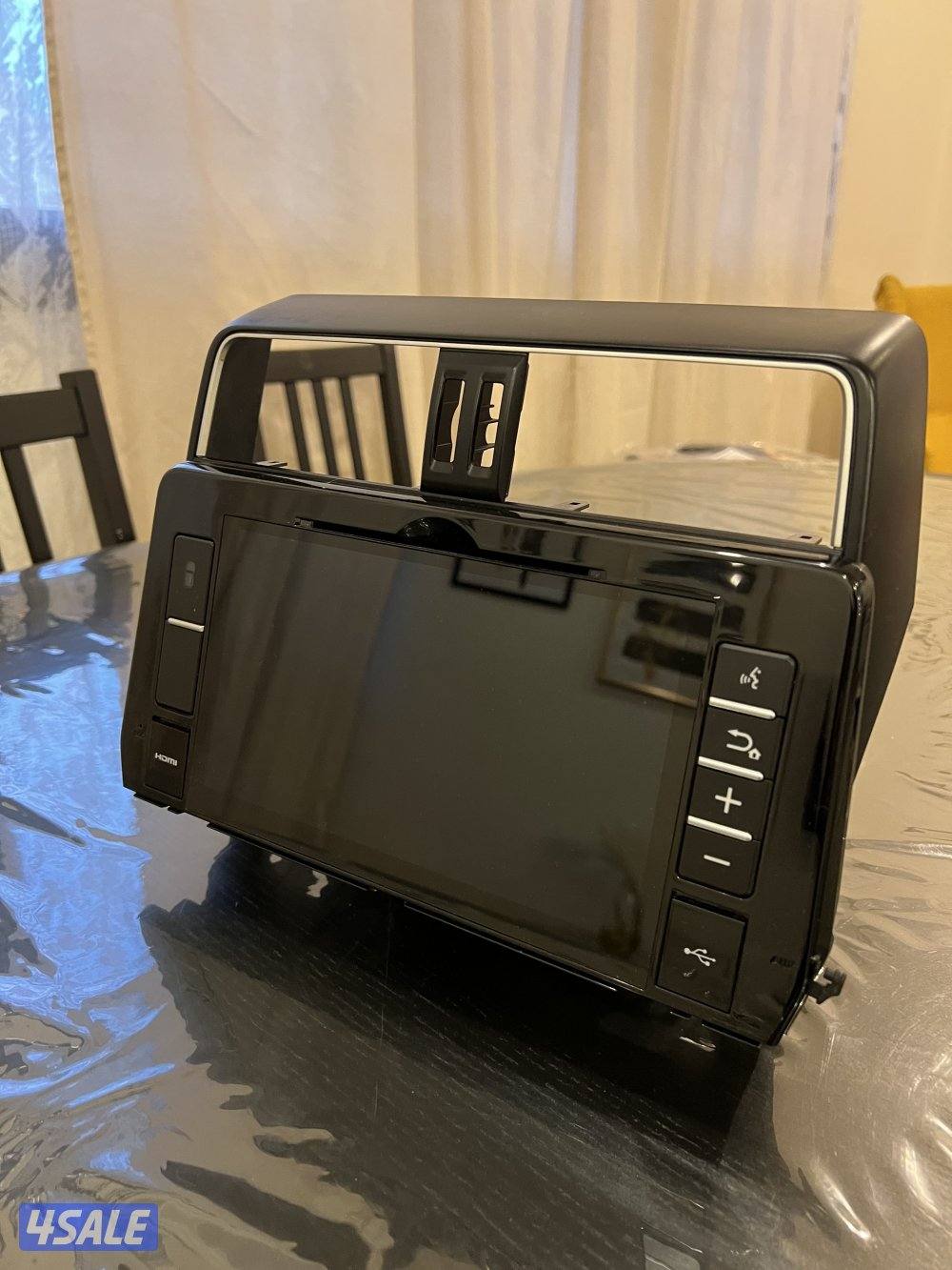 للبيع شاشة برادو الاصليه موديل 2021لي 20230