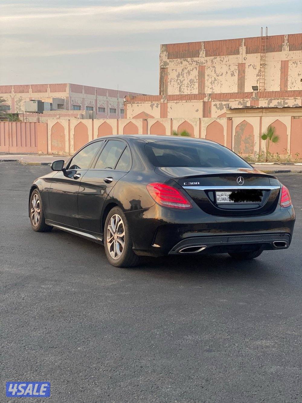 C300 نظيف جداً  أعلى فئه0