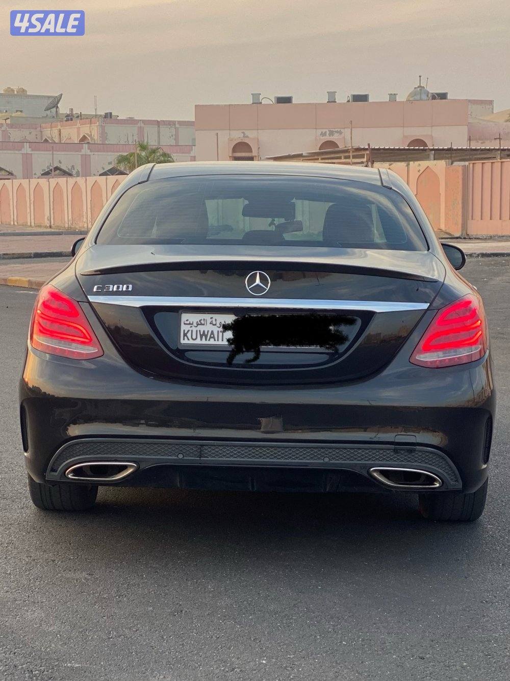 C300 نظيف جداً  أعلى فئه2