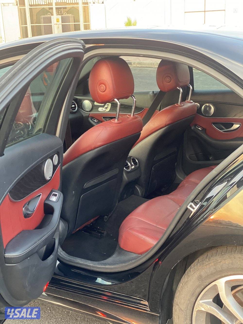 C300 نظيف جداً  أعلى فئه6