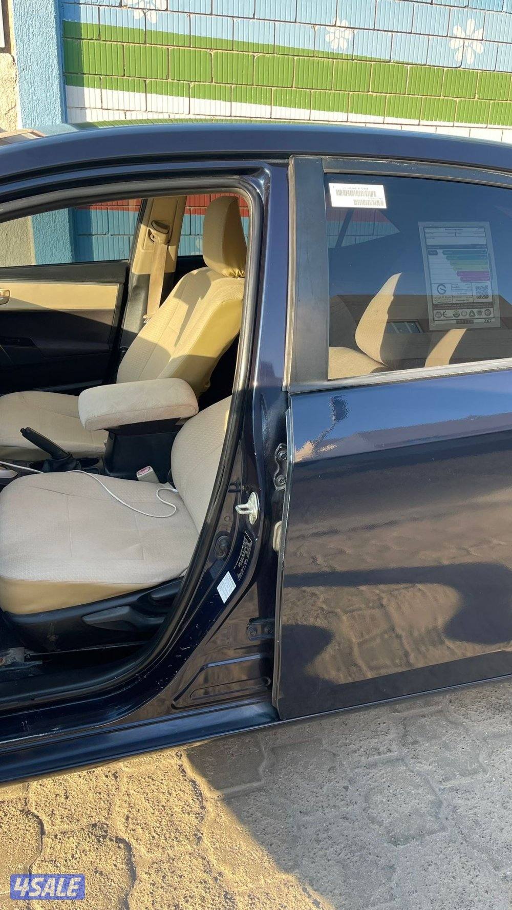 ‏تويوتا كورلا ٢٠١٤ شرط الفحص نظيفة جدا دينار واحد ما تقطع عليه4