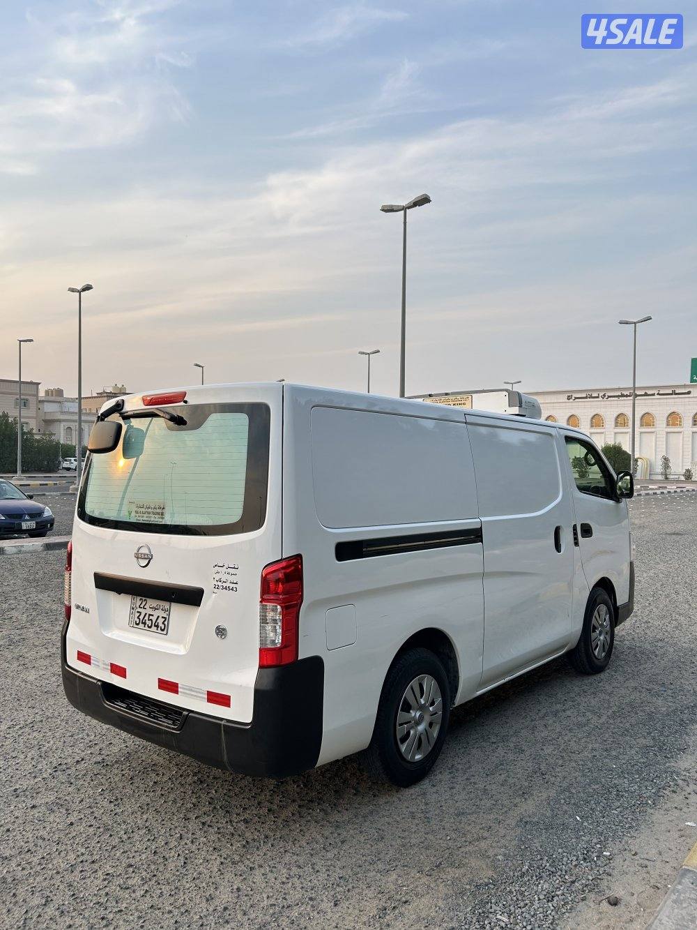 للبيع نيسان اورفان 20236
