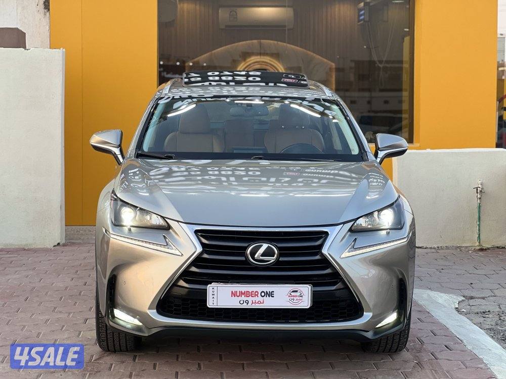 للبيع لكزس NX200 موديل 20151