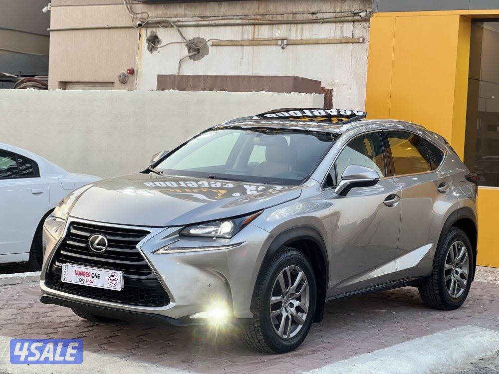 للبيع لكزس NX200 موديل 20152